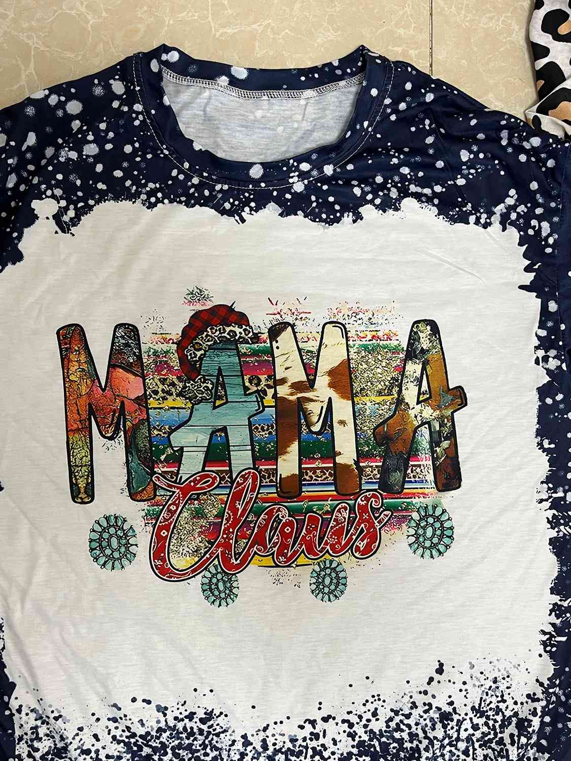 Plus Size MAMA CLAUS Graphic Long Sleeve Sweatshirt